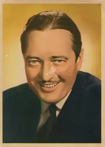 Nestle (Sponsor), Stars of the Silver Screen: Edmund Lowe | Trading Card, 1930s