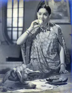 Bhatt, Nanabhai (Director), Mouj, 1943 | Photographic Still