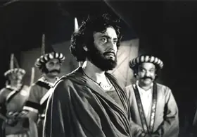 Roy, Soumendu (Cinematographer), Hirak Rajar Deshe, 1980 | Photographic Still | CinemaEducation | 00663352