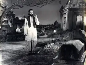 Avadhut, V. (Cinematographer), Mirza Ghalib, 1954 | Photographic Still