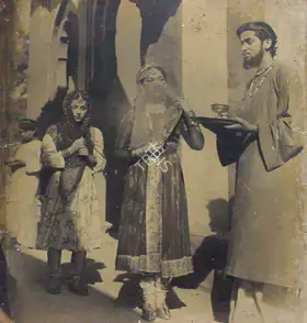 Kashyap, D.D. (Producer), Shama Parwana, 1954 | Photographic Still
