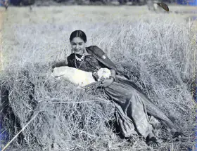 Bhatt, Nanabhai (Director), Mouj, 1943 | Photographic Still