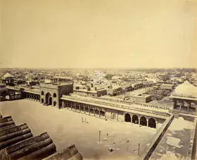 Bourne, Samuel (Photographer). Courtyard of Jami Masjid, Delhi, Mid 1860s | Antiquarian Photograph
