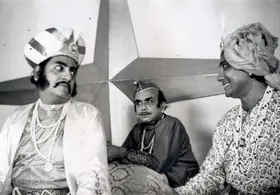 Roy, Soumendu (Cinematographer), Hirak Rajar Deshe, 1980 | Photographic Still | CinemaEducation | 00663343