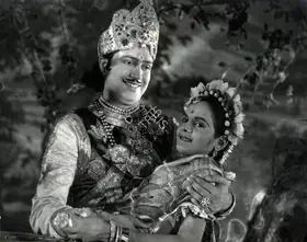 Shyam, Natwar (Director), Jadui Rattan, 1947 | Photographic Still
