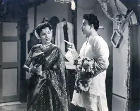 Dheer, C.L. (Director), Bahu Beti, 1952 | Photographic Still