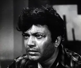 Dasgupta, Aloke (Cinematographer), Amanush, 1975 | Photographic Still