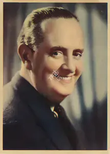 Nestle (Sponsor), Stars of the Silver Screen: Sidney Howard | Trading Card, 1930s