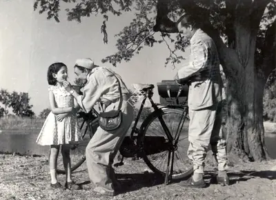 Pathare, Jaywant (Cinematographer), Anuradha, 1960 | Photographic Still