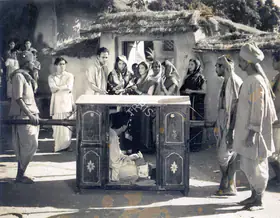 Chaudhury, Hiten (Producer), Biraj Bahu, 1954 | Photographic Still