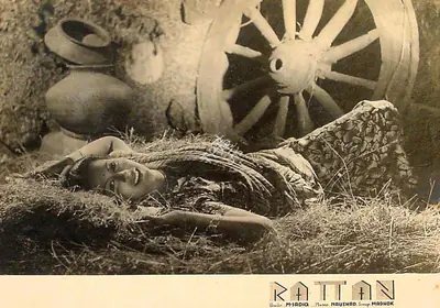 Divecha, Dwarka (Cinematographer), Rattan, 1944 | Lobby Card
