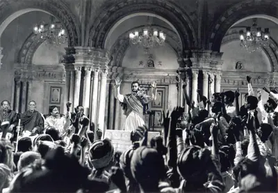 Roy, Soumendu (Cinematographer), Ghare Baire, 1985 | Photographic Still | CinemaEducation | 00663287