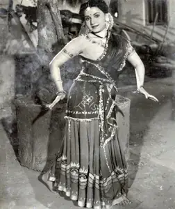 Prashad, L. (Producer), Surajmukhi, 1950 | Photographic Still