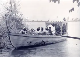 Gidwani, Moti B. (Director), Insaan Ya Shaitan, 1933 | Photographic Still