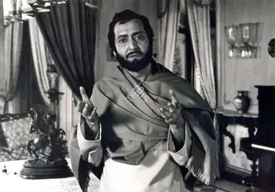 Roy, Soumendu (Cinematographer), Ghare Baire, 1985 | Photographic Still | CinemaEducation | 00663296
