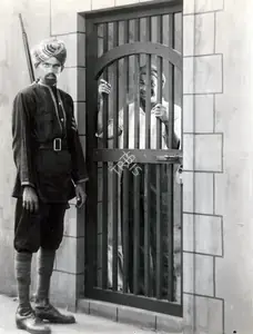 Master, Homi (Director), Saubhagya Sundari, 1933 | Photographic Still