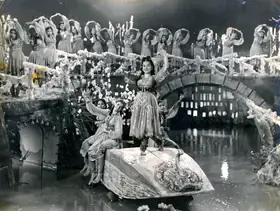 Gulistan (Producer), Rangeeli, 1952 | Photographic Still