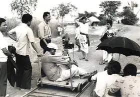 Ghosh, Nemai (Still Photographer), Hirak Rajar Deshe, 1980 | Working Still | CinemaEducation | 00663716