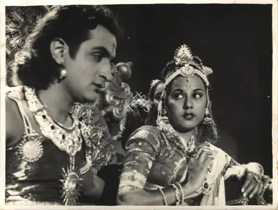 Fattelal, S. (Director), Jagdaguru Shankaracharya, 1955 | Photographic Still