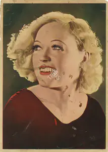 Nestle (Sponsor), Stars of the Silver Screen: Marion Davies | Trading Card, 1930s
