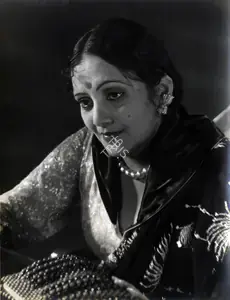 Dhaiber, K. (Director), Ulti Ganga, 1942 | Photographic Still