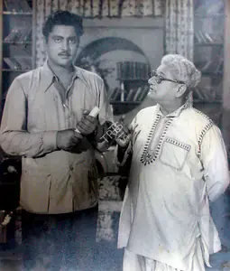 Thakur, Ramchandra (Director), Ghayal, 1951 | Photographic Still