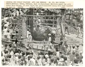 Kaufman, Mark (Photographer), Special For Philly Inquirer Att: Lek Henkles Sp. No. Was 097024. Del04: Special; India, Deorala, Sept 16, 1987 | Contemporary Photograph
