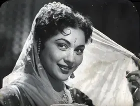 Udeshi, Babubhai (Cinematographer), Dwarikadheesh, 1956 | Photographic Still