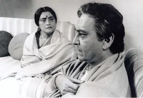 Malik, Ravi (Cinematographer), Ganashatru, 1990 | Photographic Still | CinemaEducation | 00663278