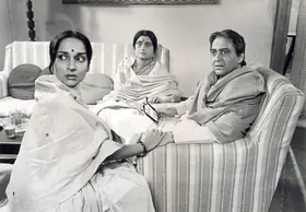 Malik, Ravi (Cinematographer), Ganashatru, 1990 | Photographic Still | CinemaEducation | 00663280