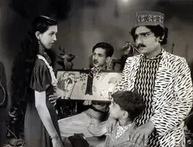Panchotia, Vithaldas (Director), Taqdeer Ki Tope, 1939 | Photographic Still