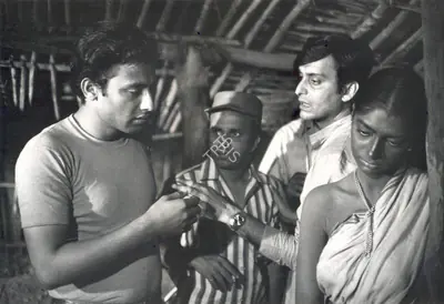 Roy, Soumendu (Cinematographer), Aranyer Din Ratri, 1970 | Photographic Still | CinemaEducation | 00662952