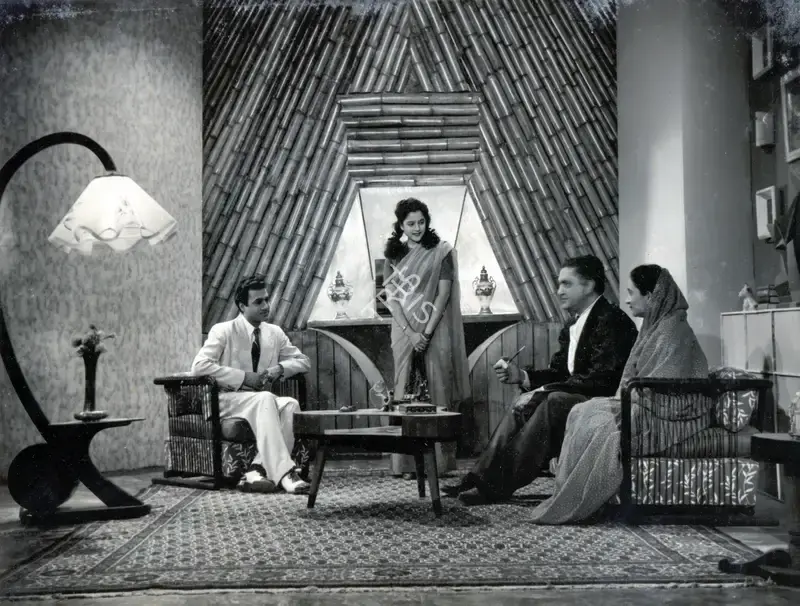 Surjit Chhabda (Producer), Do Raha, 1952, Photographic Still