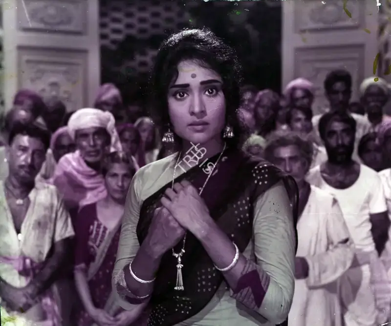 Naresh Kumar (Producer), Ganwaar, 1970, Photographic Still