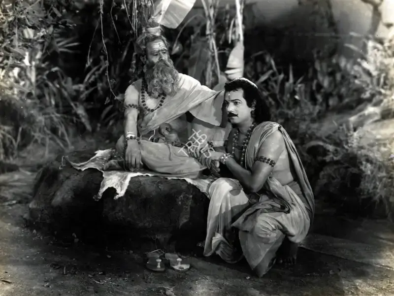 Anant Wadadeker (Cinematographer), Laxmi Narayan, 1951, Photographic Still