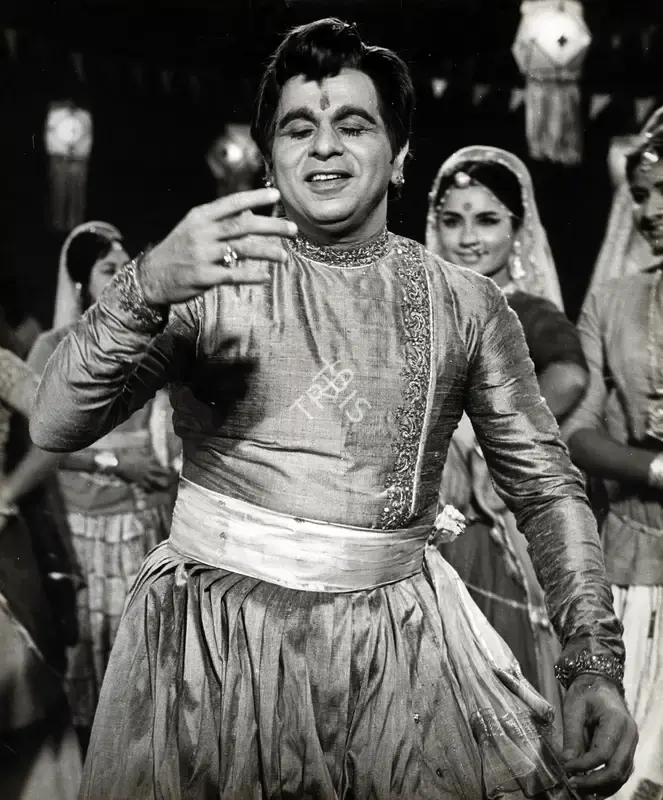 R.D. Mathur (Cinematographer), Sunghursh, 1968, Photographic Still