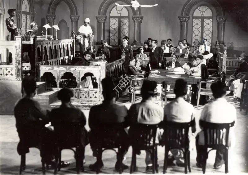 Moti B. Gidwani (Director), Gulam Daku, 1936, Photographic Still