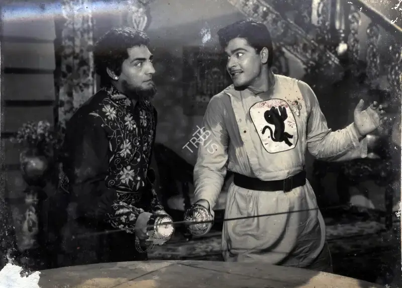 Lekhraj Bhakri (Director), Naqab, 1955, Photographic Still