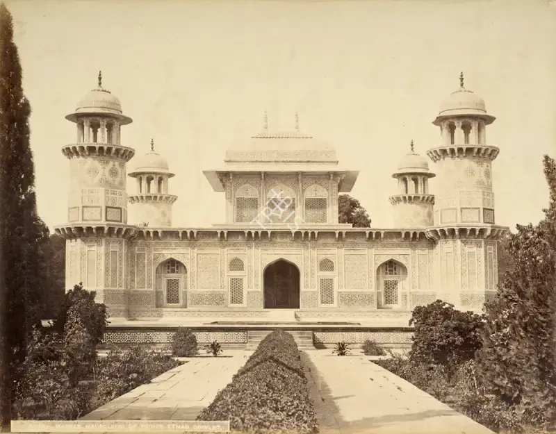 Unknown (Photographer), Agra - Marble Mausoleum of Itimad-ud-daula, Antiquarian Photograph