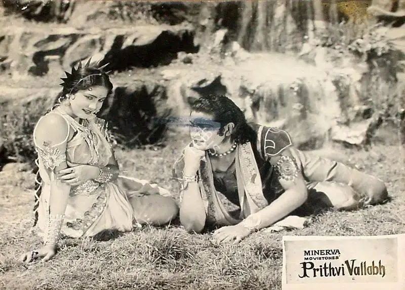 Sohrab Modi (Director), Prithvi Vallabh, 1943, Lobby Card