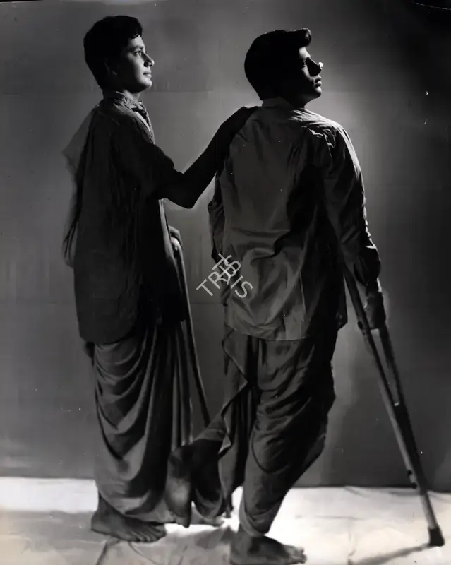 Marshal Braganza (Cinematographer), Dosti, 1964, Photographic Still