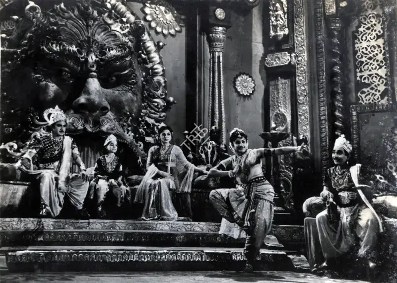 Aspi Irani (Director), Maya Machhindra, 1951, Photographic Still