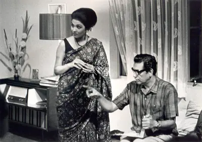 Nemai Ghosh (Still Photographer), Seema Baddha, 1971, Working Still