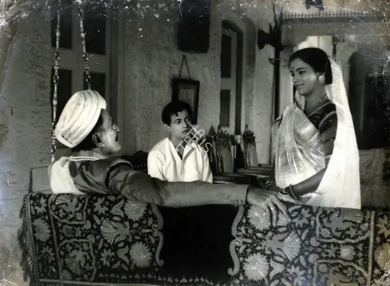 Vivek (Producer), Saraswati Chandra, 1968, Photographic Still
