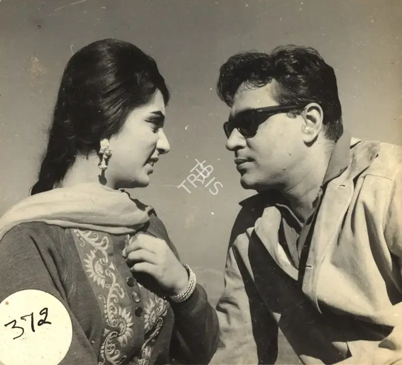 G. Singh (Cinematographer), Arzoo, 1965, Photographic Still