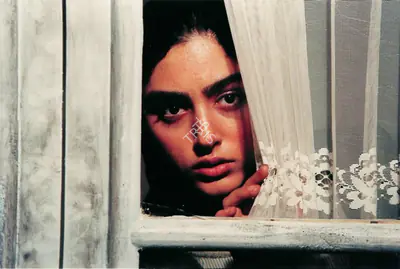 Ali Raffi (Director), The Fish Fall in Love, 2005, Photographic Still