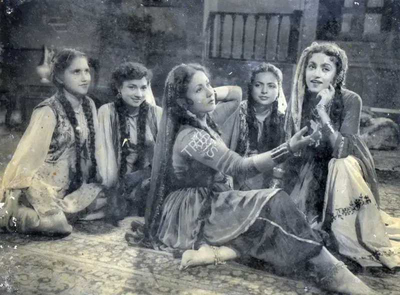 Y.D. Sarpotdar (Cinematographer), Adl E Jehangir, 1955, Photographic Still