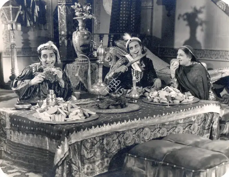 Anant Wadadeker (Cinematographer), Aladdin Aur Jaadui Chiraag, 1952, Photographic Still