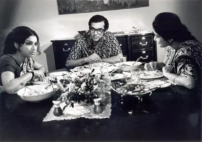 Soumendu Roy (Cinematographer), Seema Baddha, 1971, Photographic Still