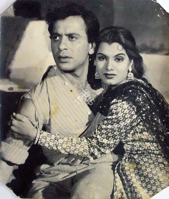 Dalsukh M. Pancholi (Director), Aasman, 1952, Photographic Still